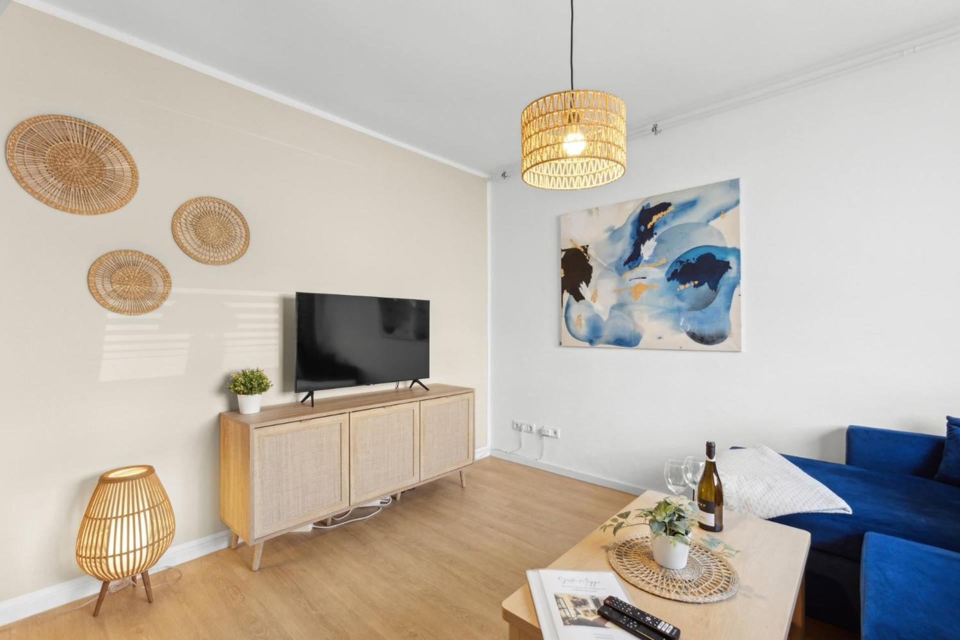 Stylisches 2-zimmer Ambient In Alsternaehe Mit Kingsize-bett & Schlafsofa *